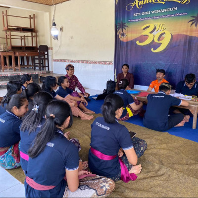 Dharma Jadi Kompas Moral 30 Pemuda Tenganan Hadapi Tantangan Zaman