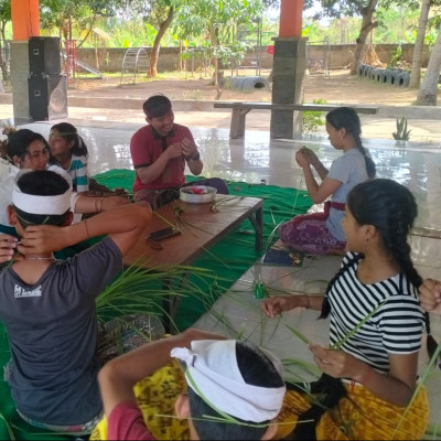 Tak Sekadar Bisa Mejejaitan, Generasi Muda Buleleng Diajak Pahami Makna Karawista dan Kalpika