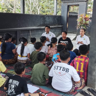 Doa Bukan Sekadar Hafalan, 30 Sisya Pasraman Lombok Tengah Dibiasakan Mempraktikkannya Sehari-hari