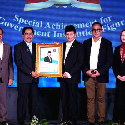 Raih Top GPR Figure Award 2026, Menag Apresiasi Kerja Kehumasan ASN Kementerian Agama