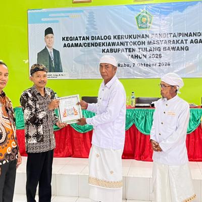Dorong Transformasi Digital, Bimas Hindu Lampung Terapkan Barcode SIBOBOT untuk Pura