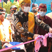 Dirjen Bimas Hindu Resmikan Sekretariat Bersama PHDI Kabupaten Donggala