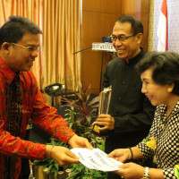 Penganugrahan Jawara Keluarga Sukhinah Teladan Nasional tahun 2017